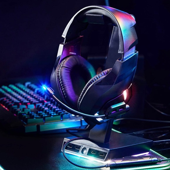 Bugha Exclusive LED Gaming Headset w/Boom mic, PC Connector, Black - Picture 2 of 7